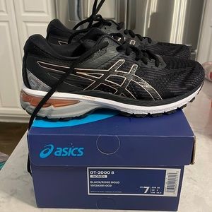 ASICS womens GT 2000 8 black and rose gold